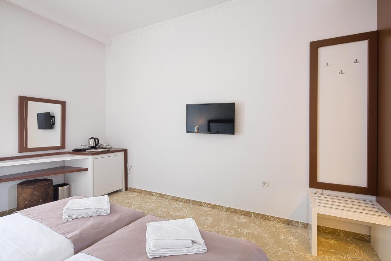Hotel Pozzo Будва Экстерьер фото