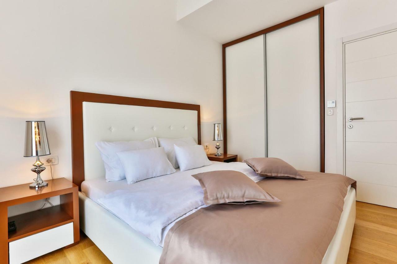 Hotel Pozzo Будва Экстерьер фото